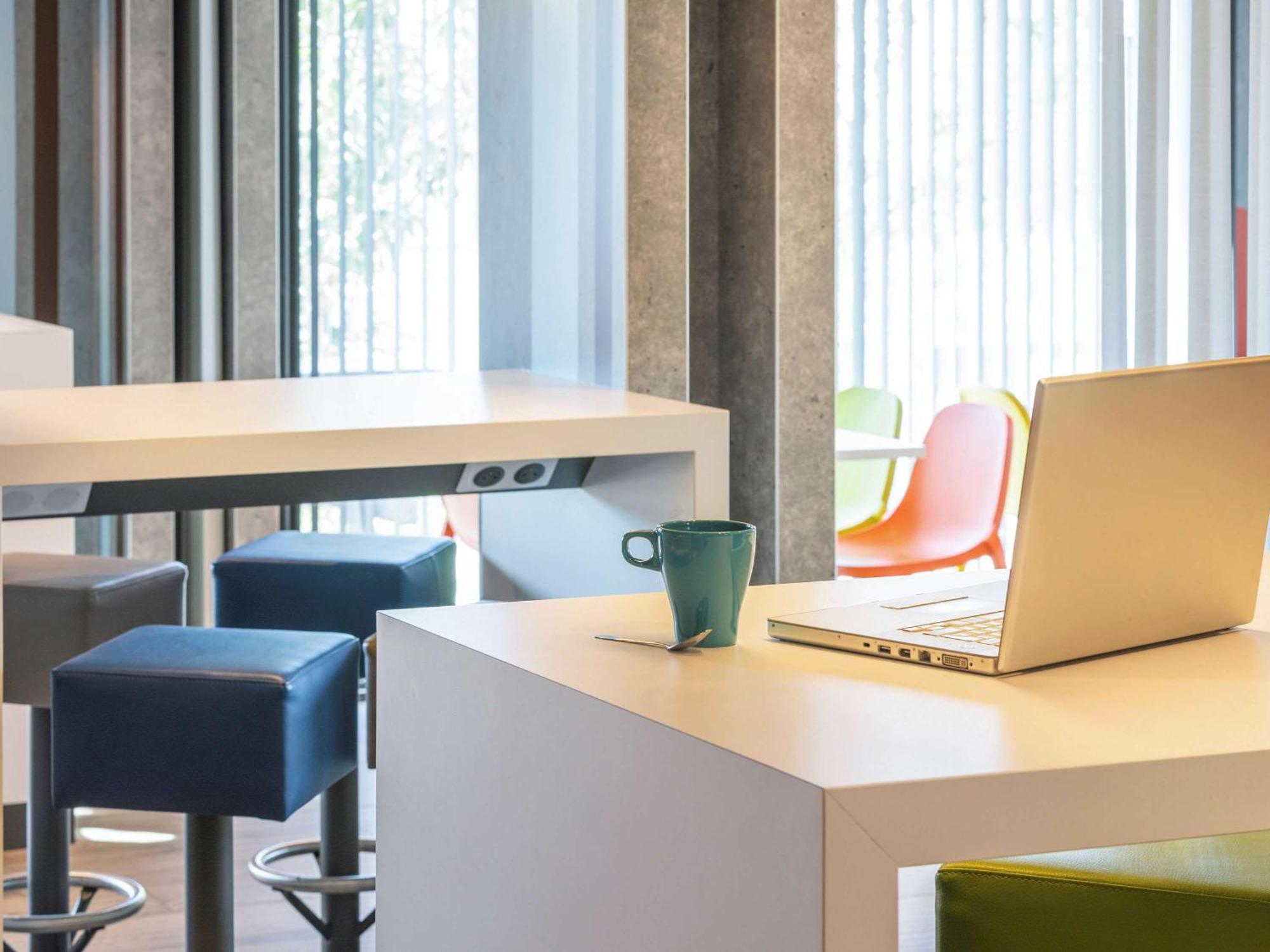ibis budget Rennes Rte Lorient Exterior foto